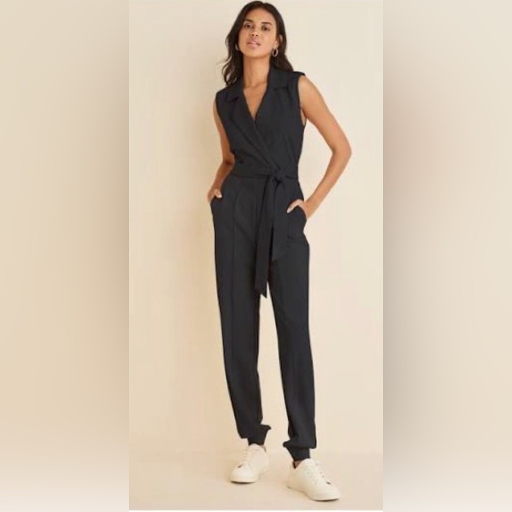 VENUS Black collared Tie-Waist Jumpsuit NWT SIZE MEDIUM - Picture 13 of 13